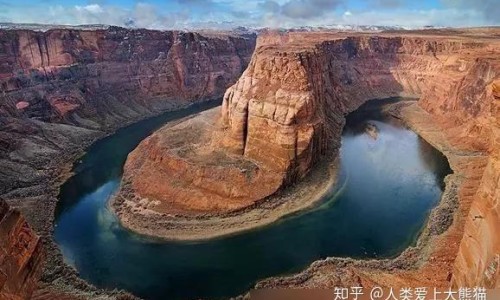秋天为什么脚老爱出汗 很臭网 - 为你提供秋天脚出虚汗什么原因、一到秋天脚汗特别多